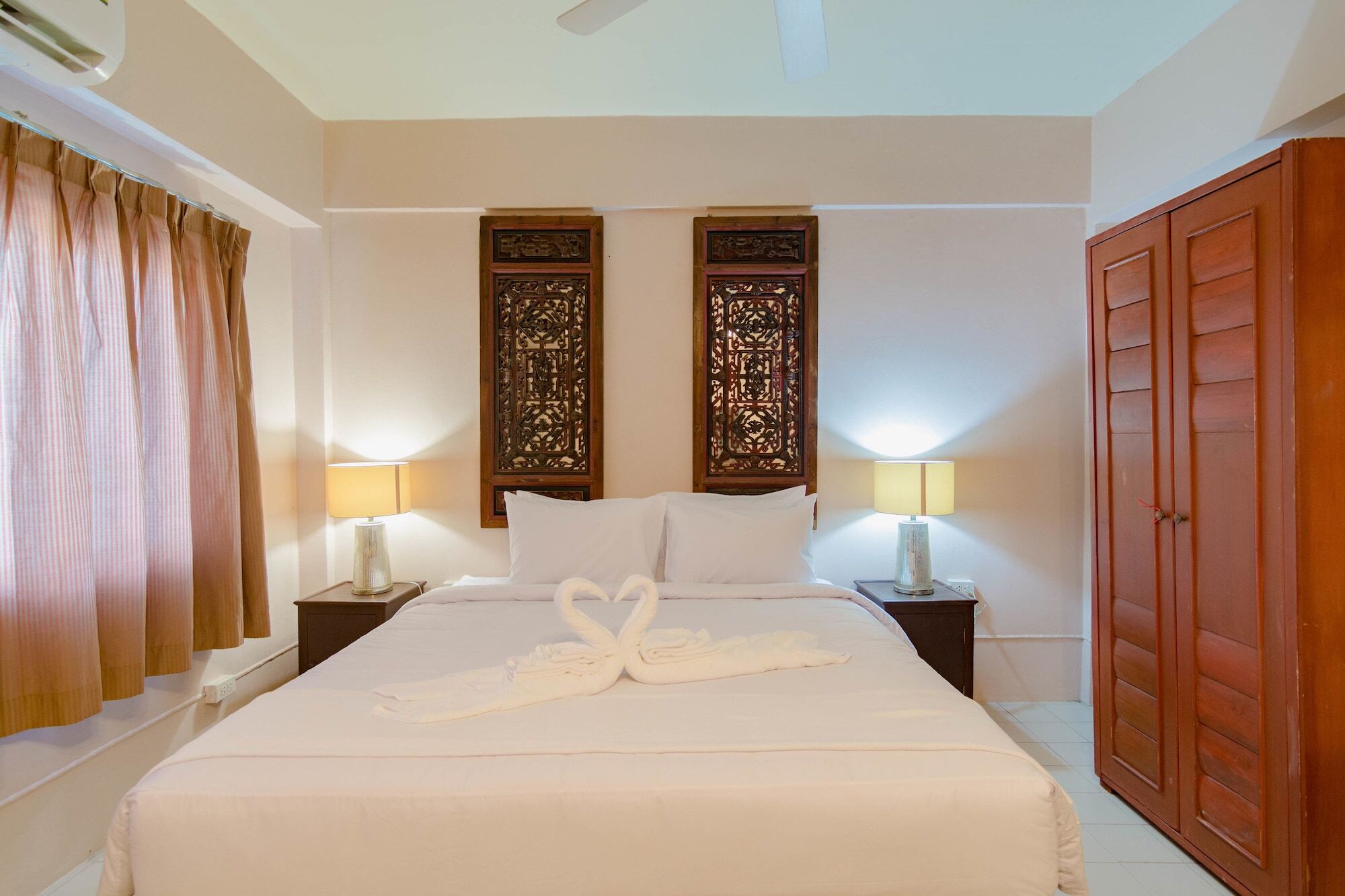 Bed At Beach Hostel Phuket ภายนอก รูปภาพ