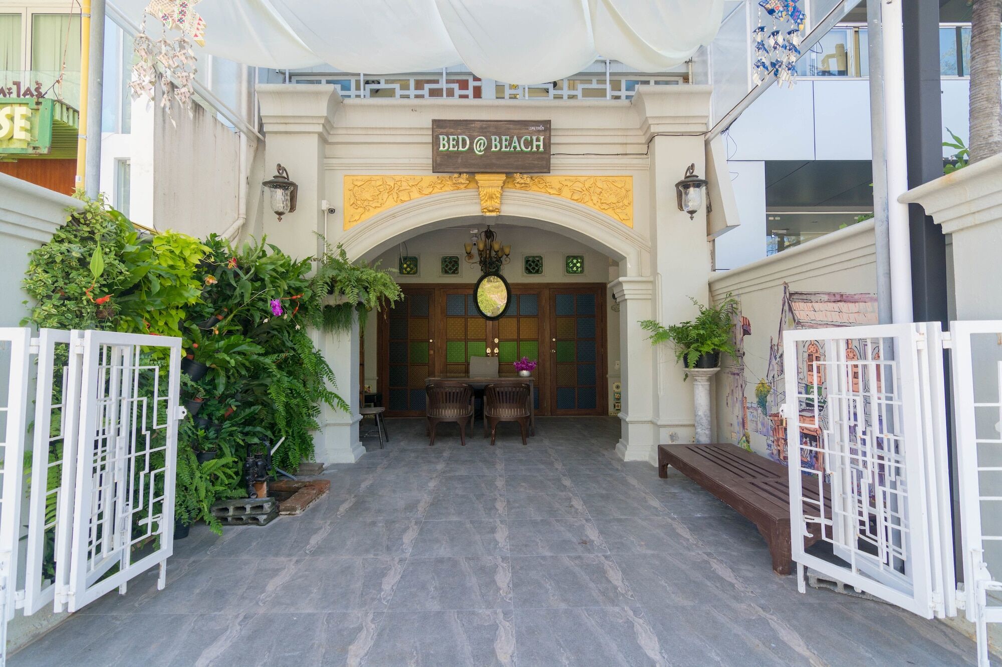 Bed At Beach Hostel Phuket ภายนอก รูปภาพ