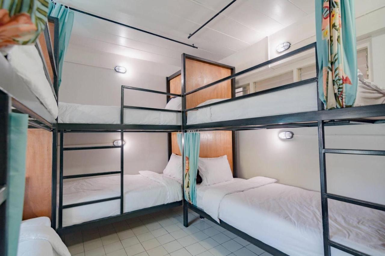 Bed At Beach Hostel Phuket ภายนอก รูปภาพ